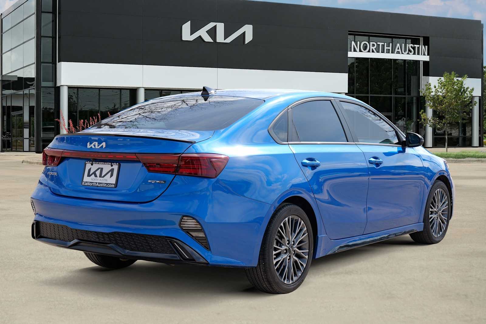 Thumbnail: 2024 Kia Forte - 6