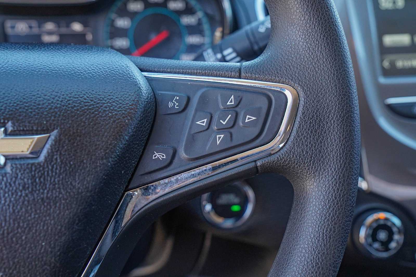 Thumbnail: 2017 Chevrolet Cruze - 14