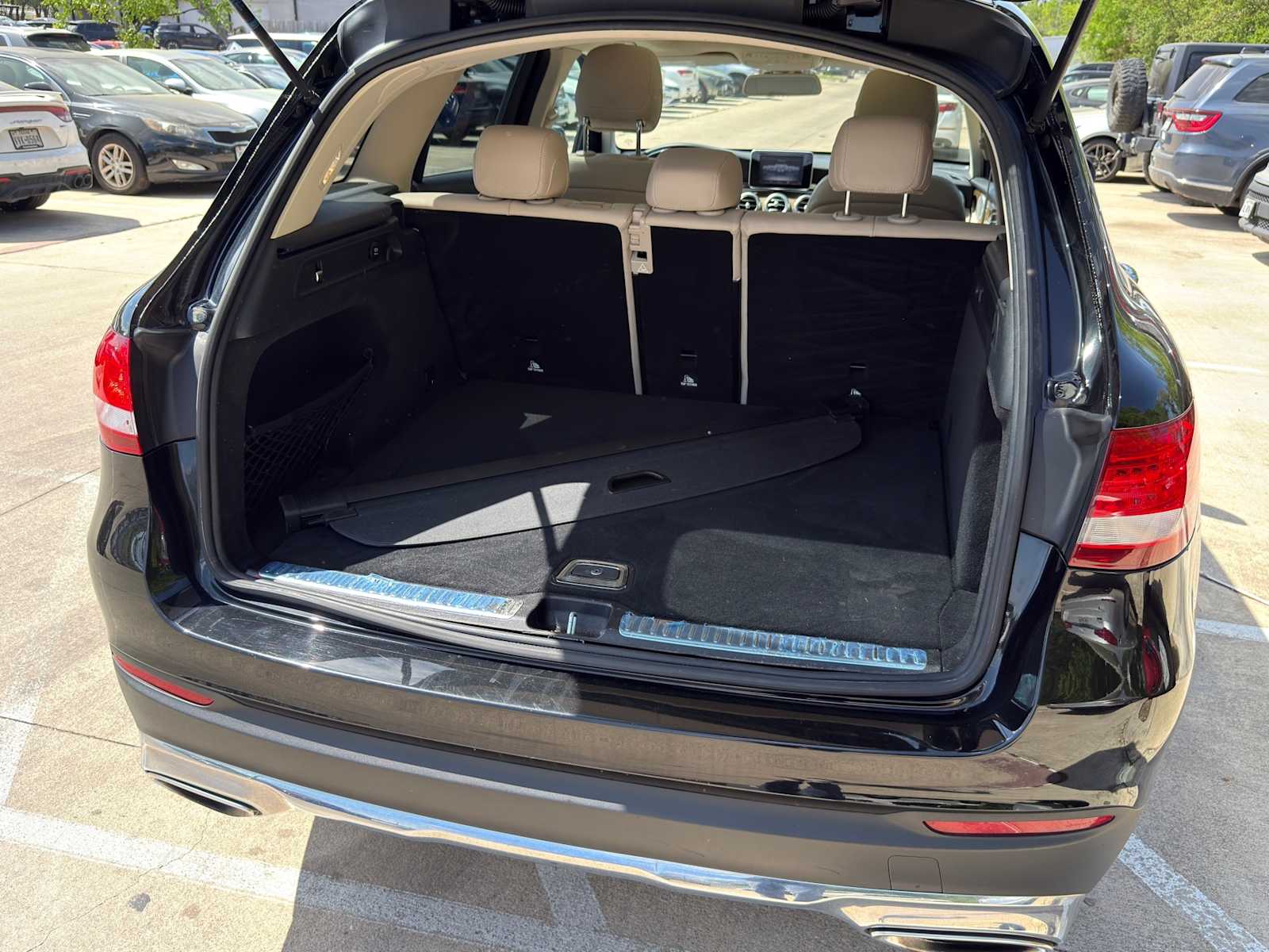 Thumbnail: 2018 Mercedes-Benz GLC - 7