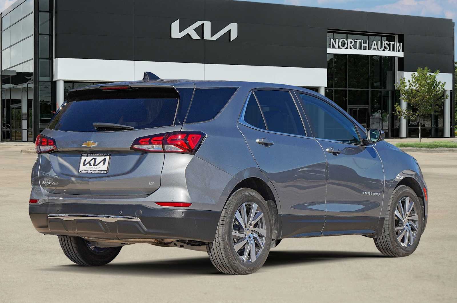 Thumbnail: 2023 Chevrolet Equinox - 6