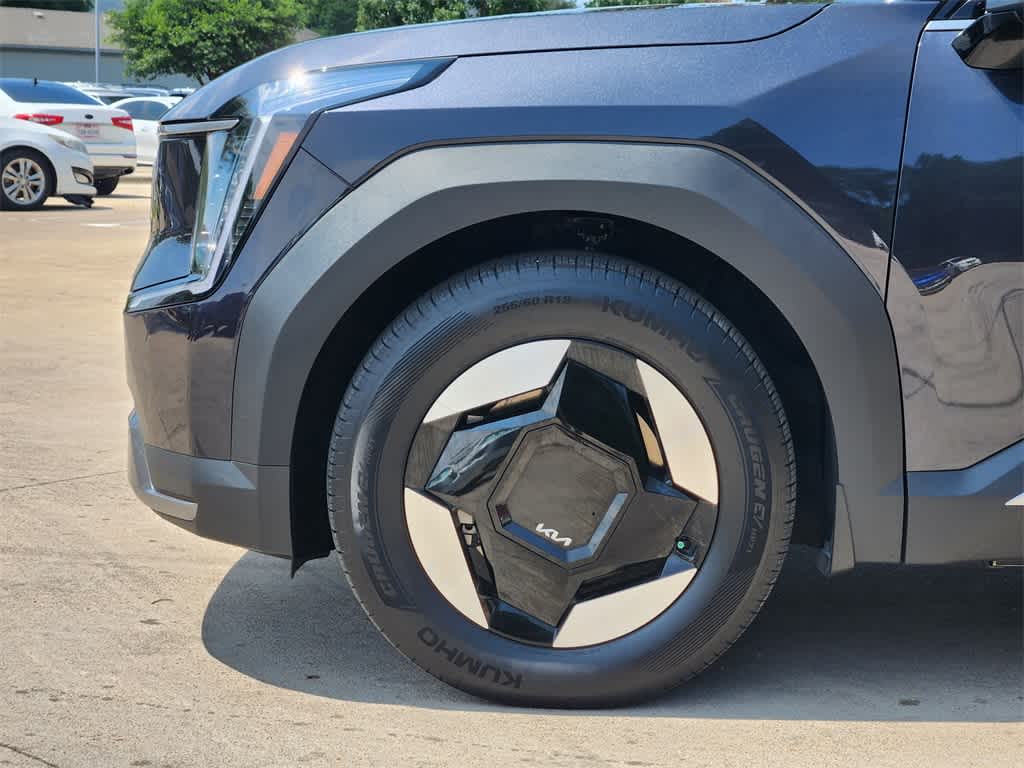 Thumbnail: 2025 Kia EV9 - 8