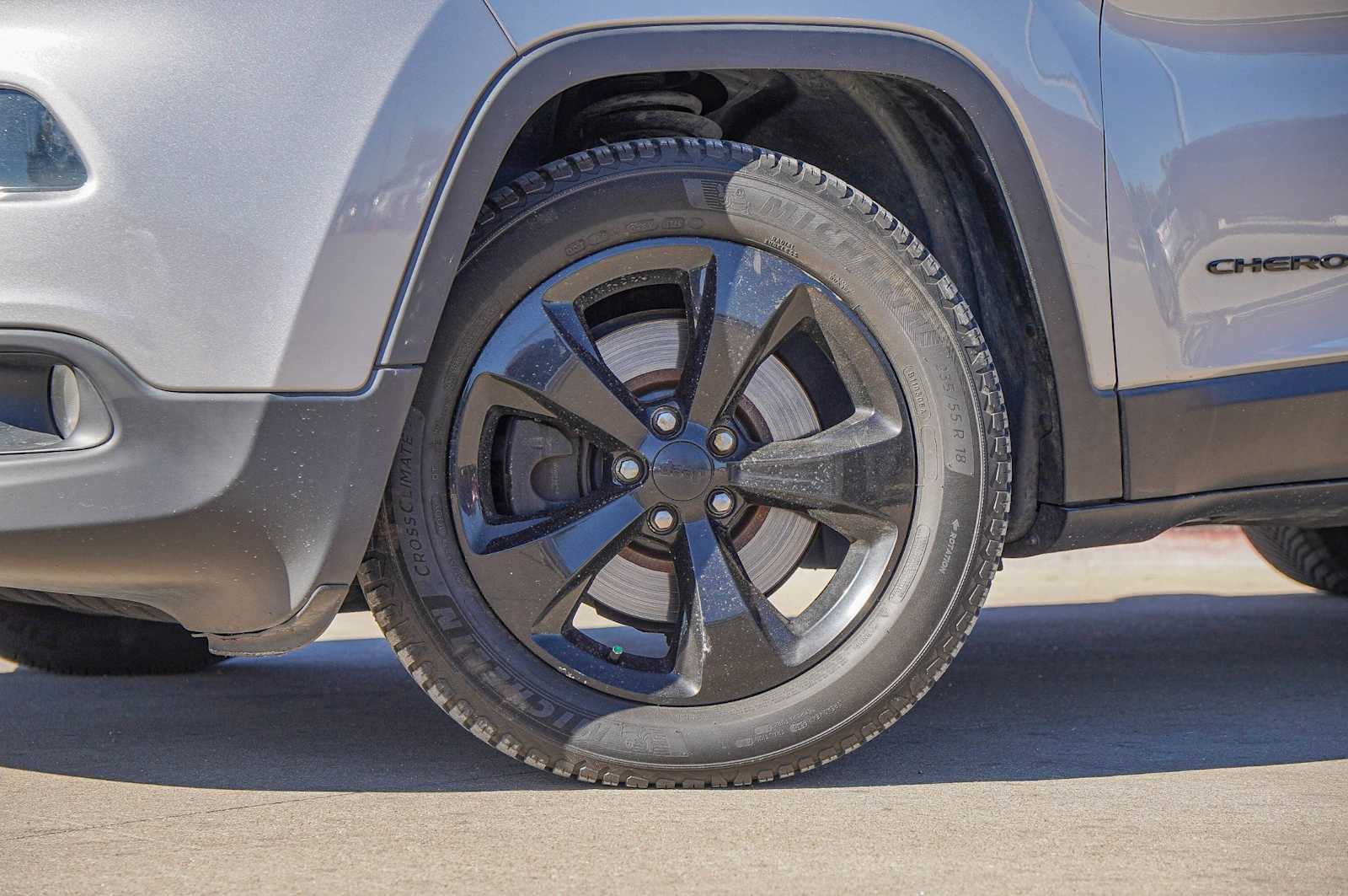 Thumbnail: 2016 Jeep Cherokee - 2