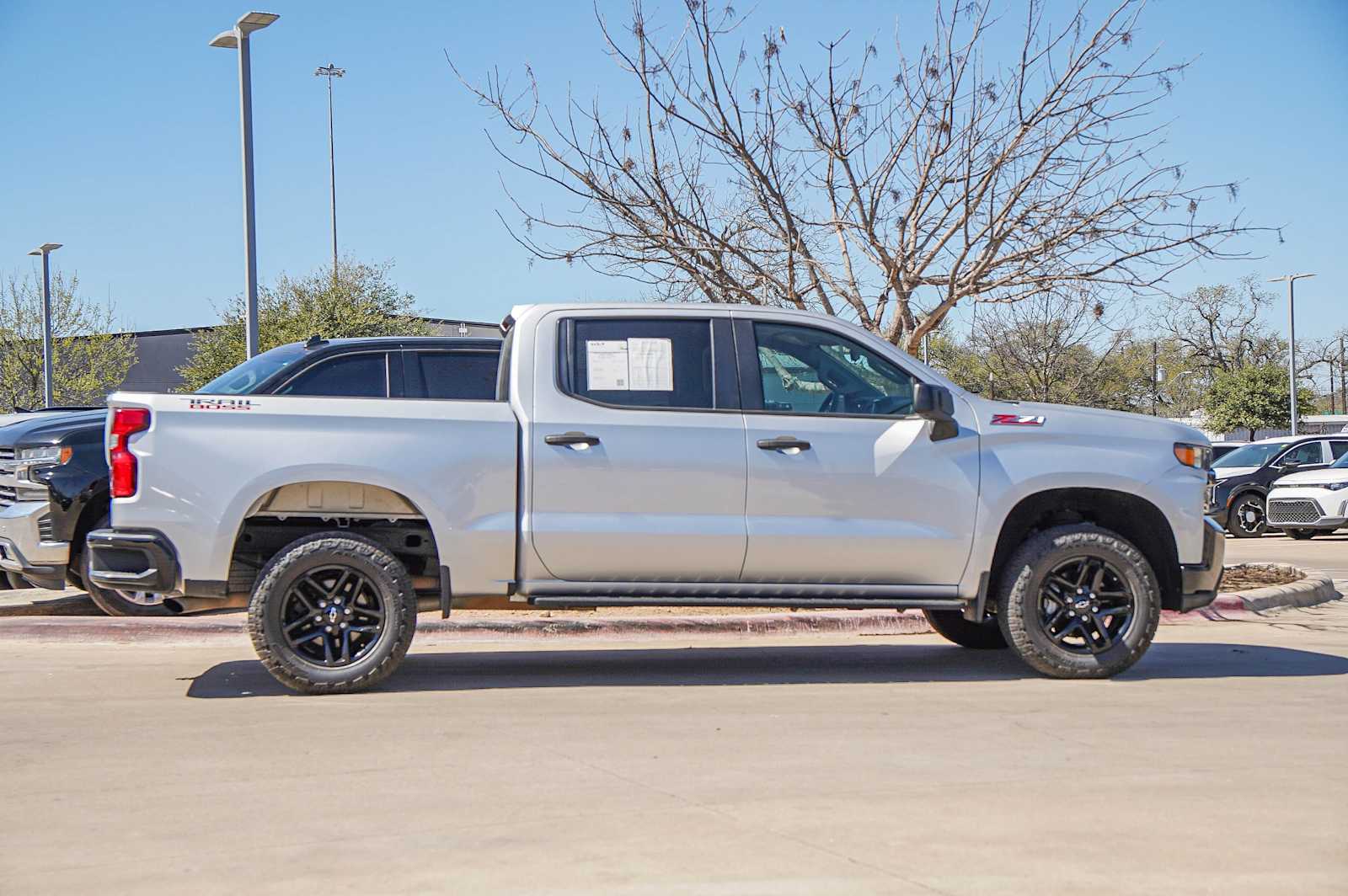 Thumbnail: 2022 Chevrolet Silverado 1500 - 7