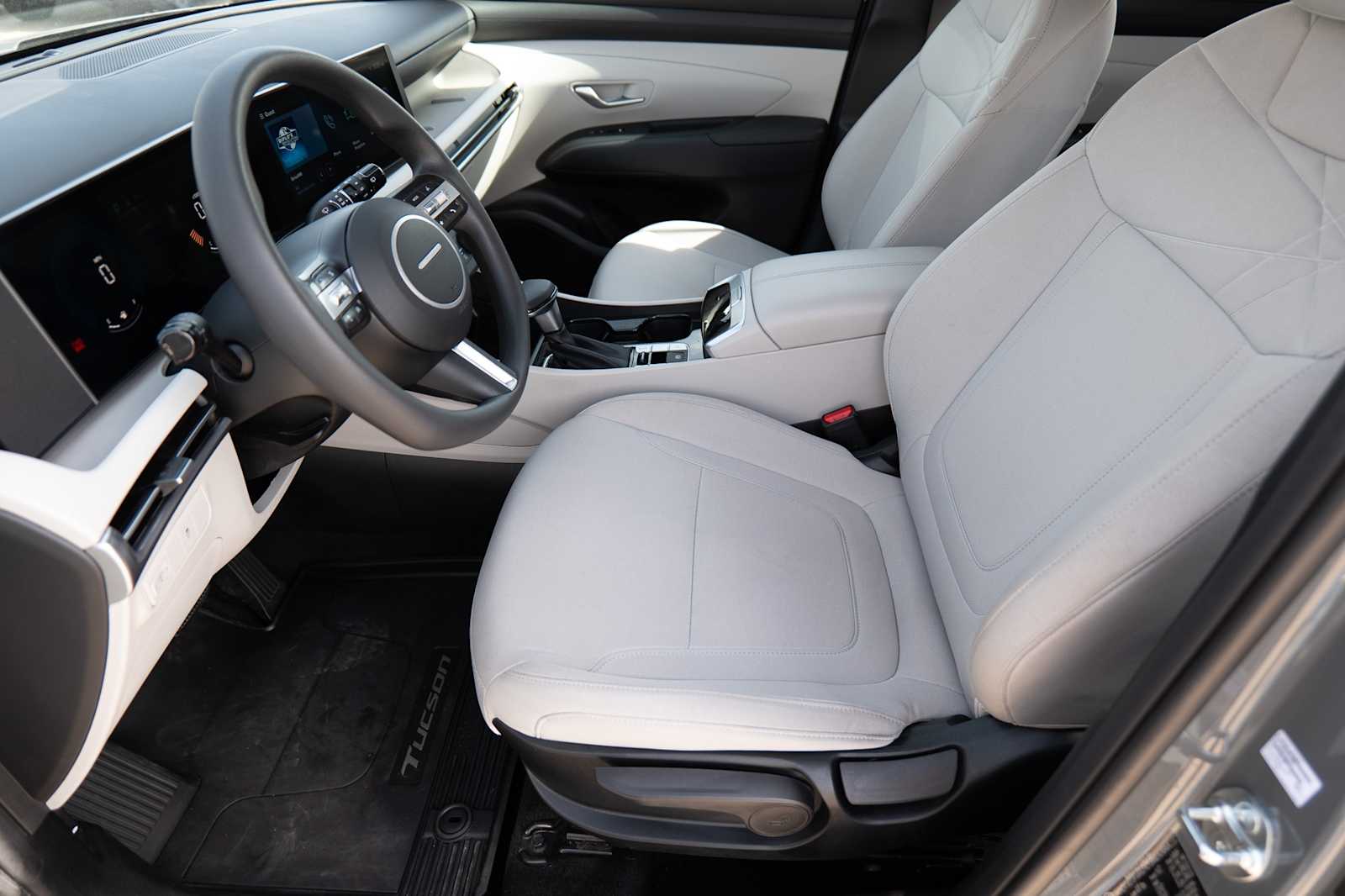 Thumbnail: 2025 Hyundai Tucson - 10