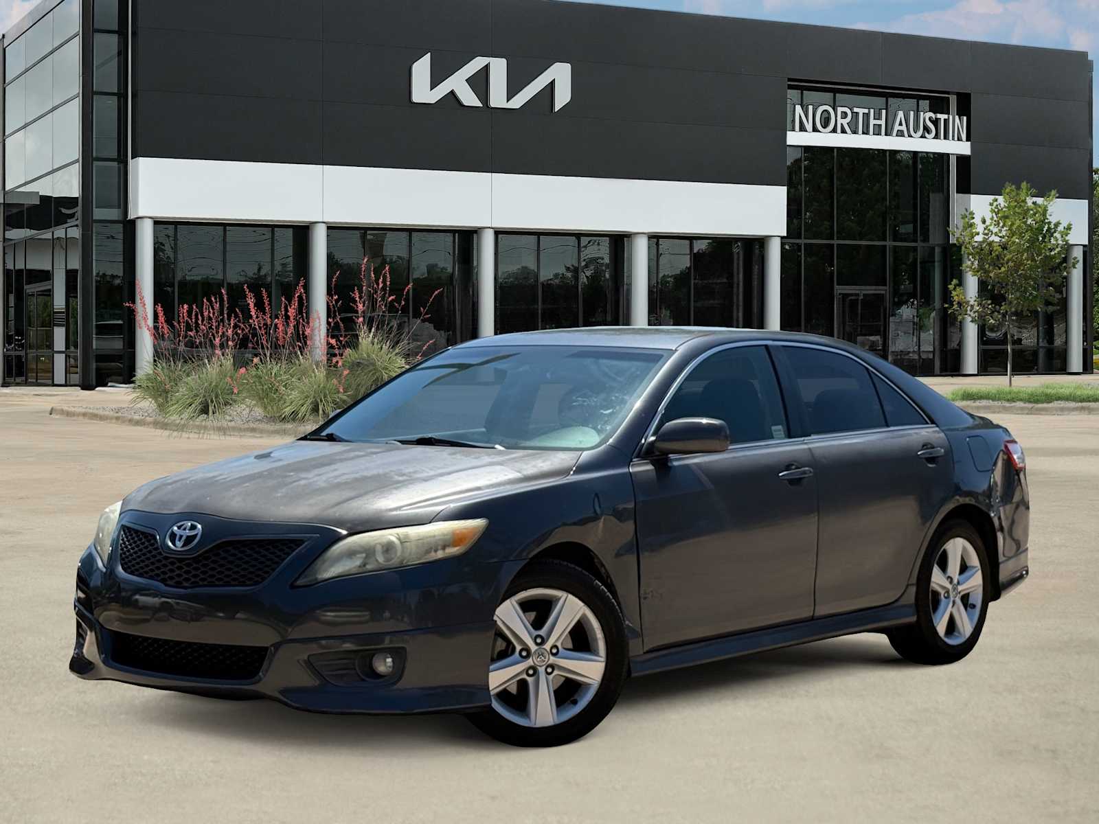 2010 Toyota Camry SE -
                  Austin, TX