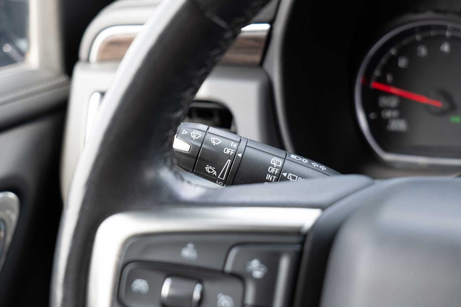 Thumbnail: 2021 Chevrolet Tahoe - 18