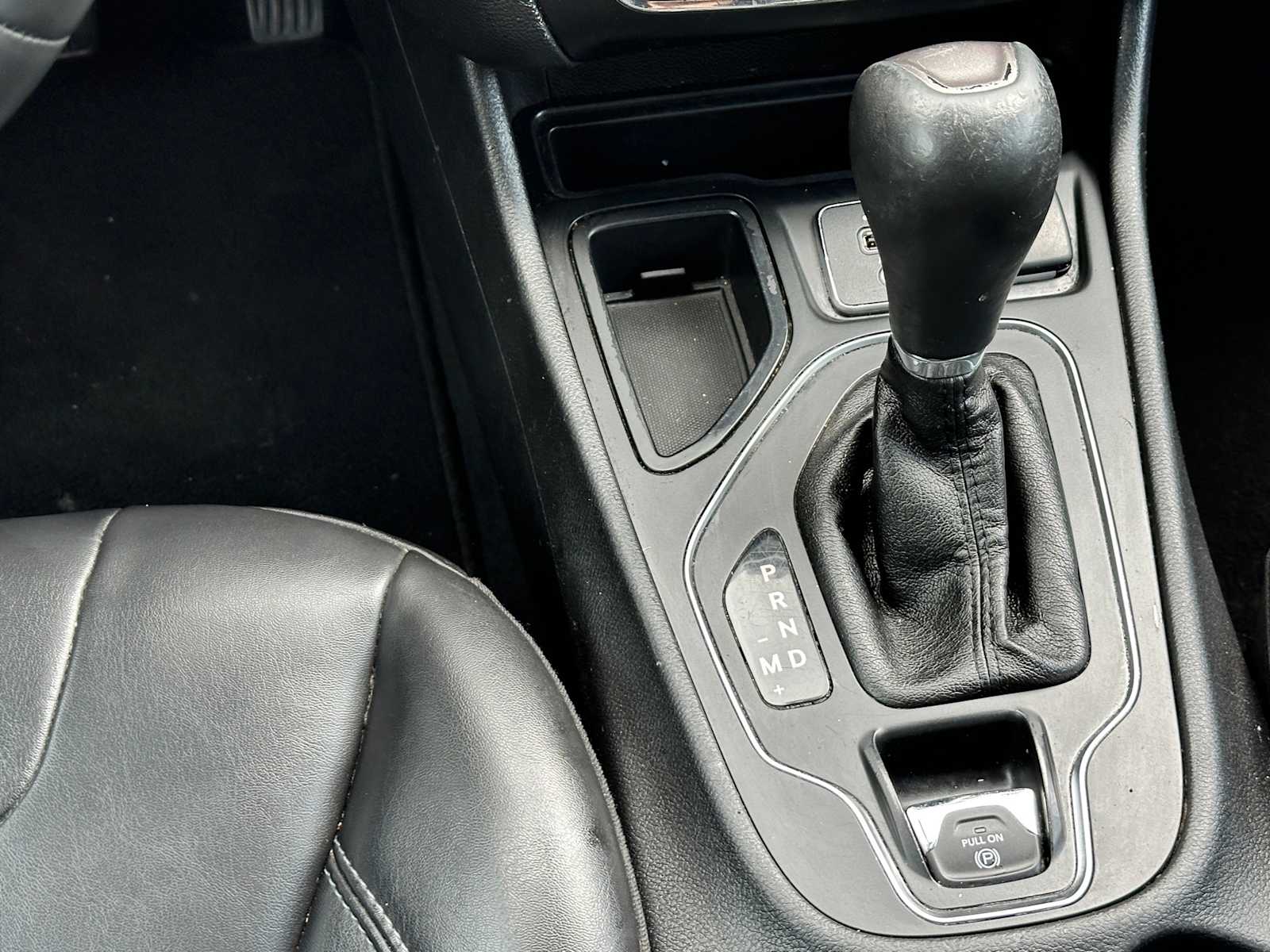 Thumbnail: 2019 Jeep Cherokee - 20