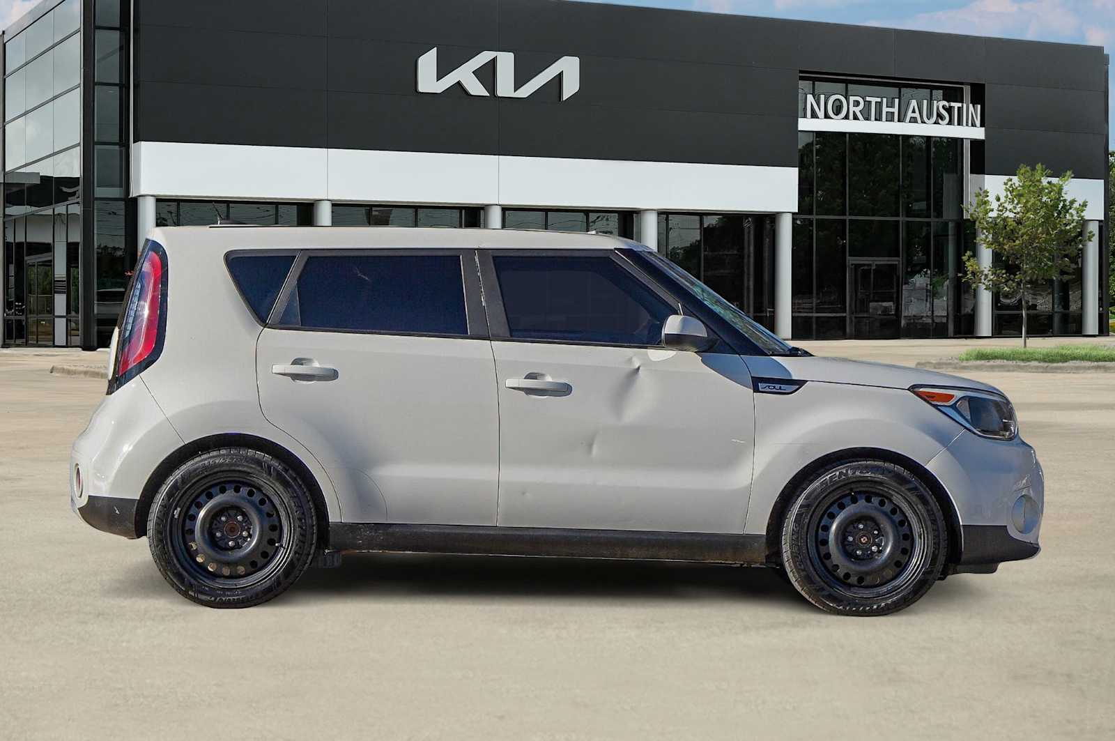 Thumbnail: 2019 Kia Soul - 7