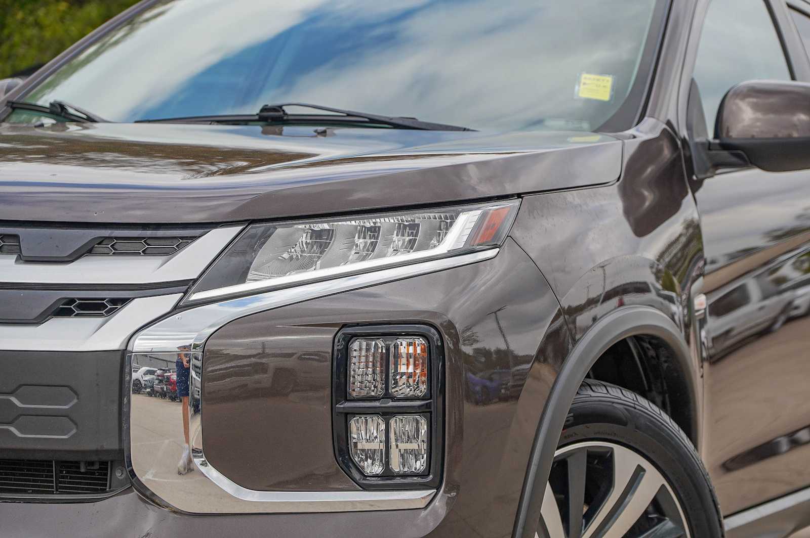 Thumbnail: 2021 Mitsubishi Outlander Sport - 3