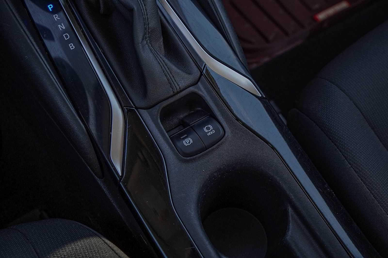 Thumbnail: 2021 Toyota Corolla - 21