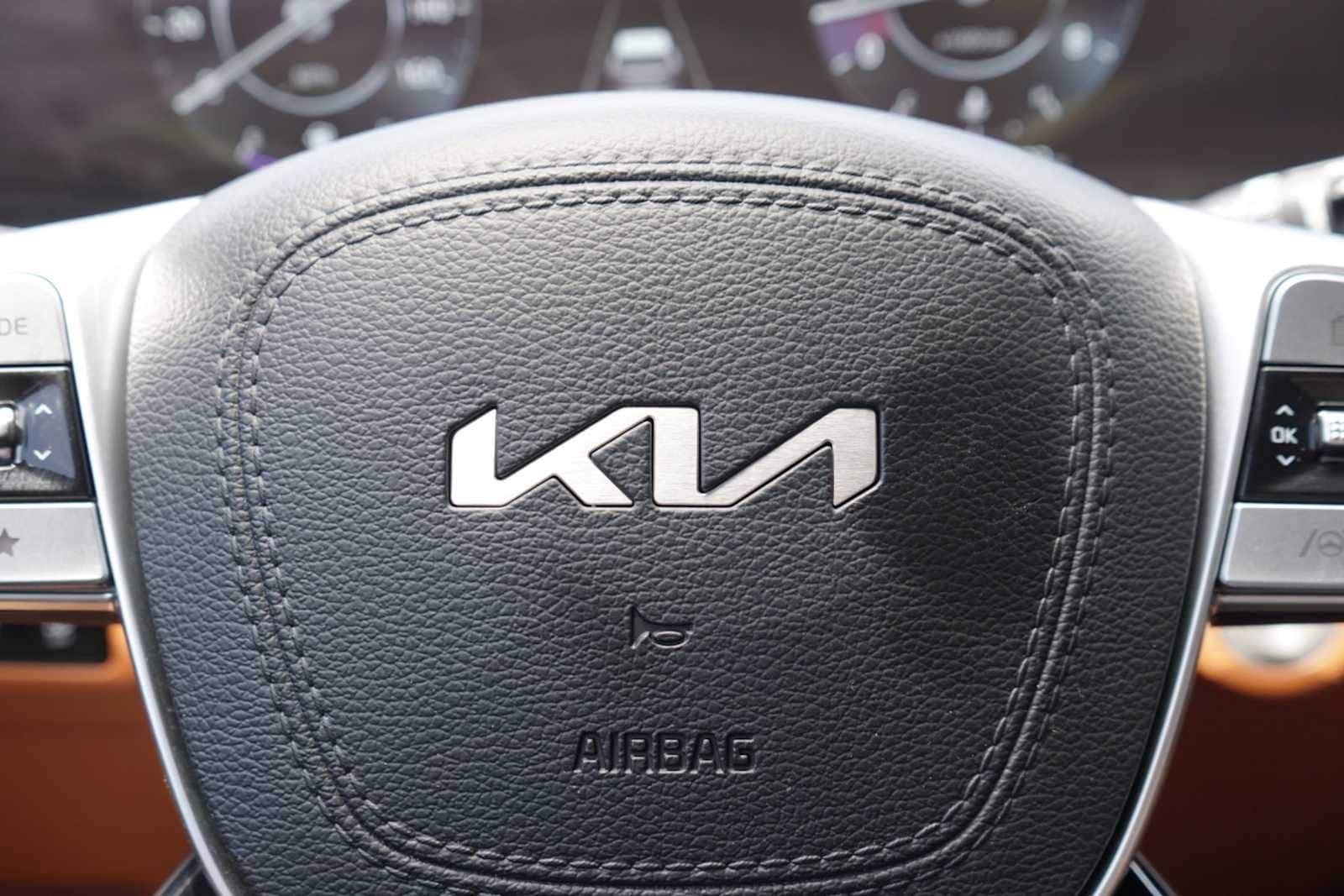 Thumbnail: 2024 Kia Telluride - 12