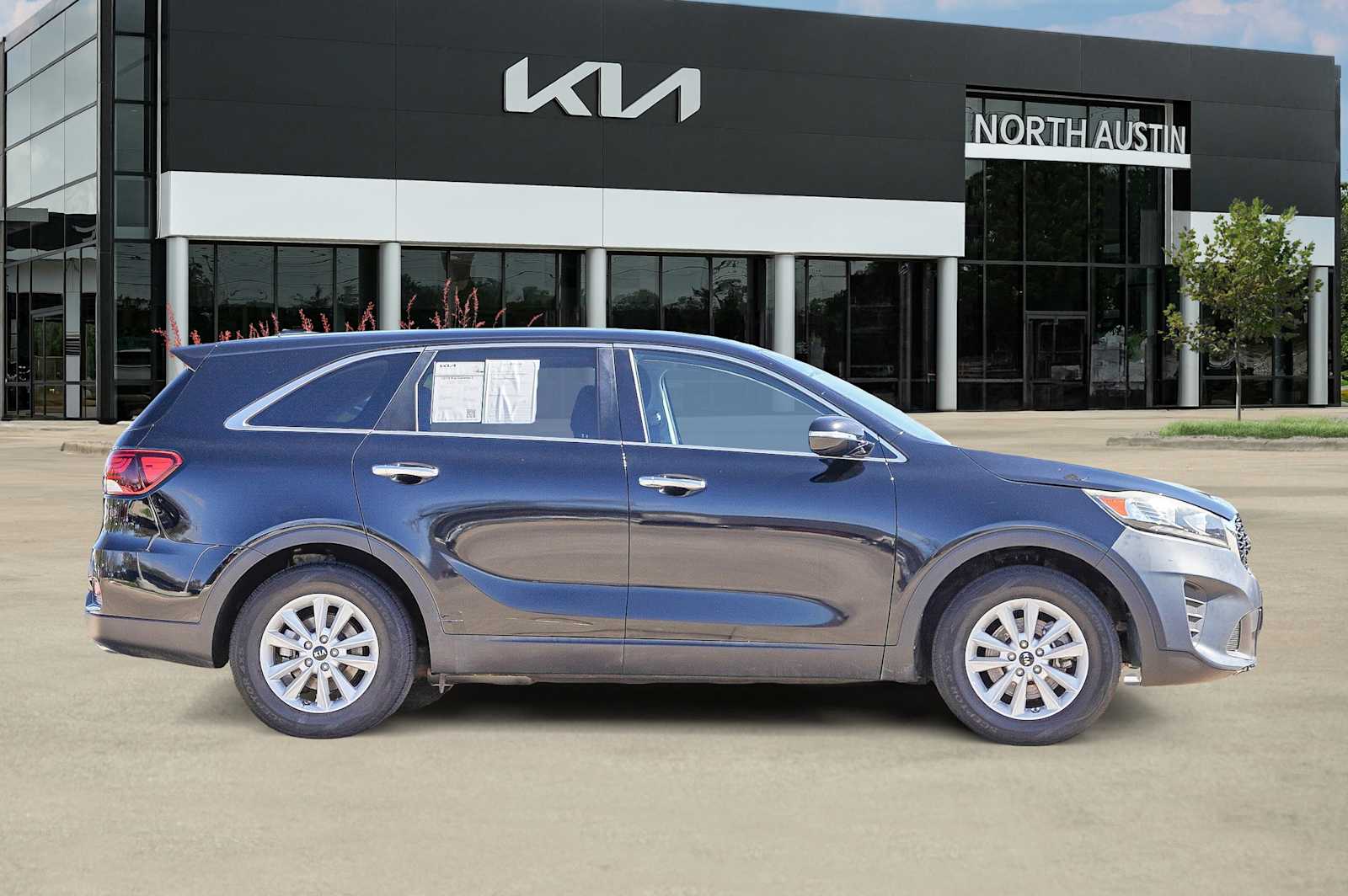 Thumbnail: 2019 Kia Sorento - 7