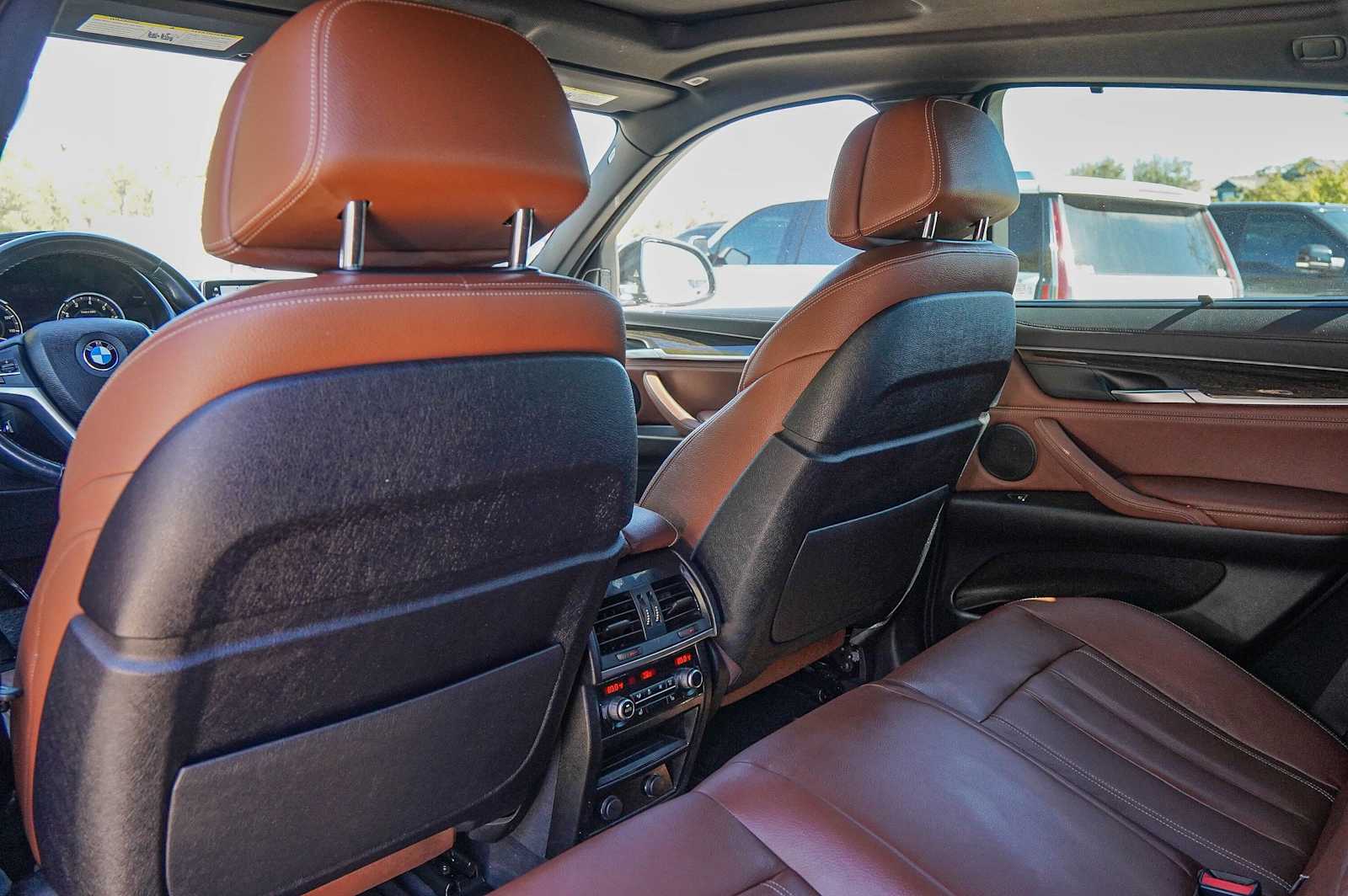 Thumbnail: 2019 BMW X6 - 30