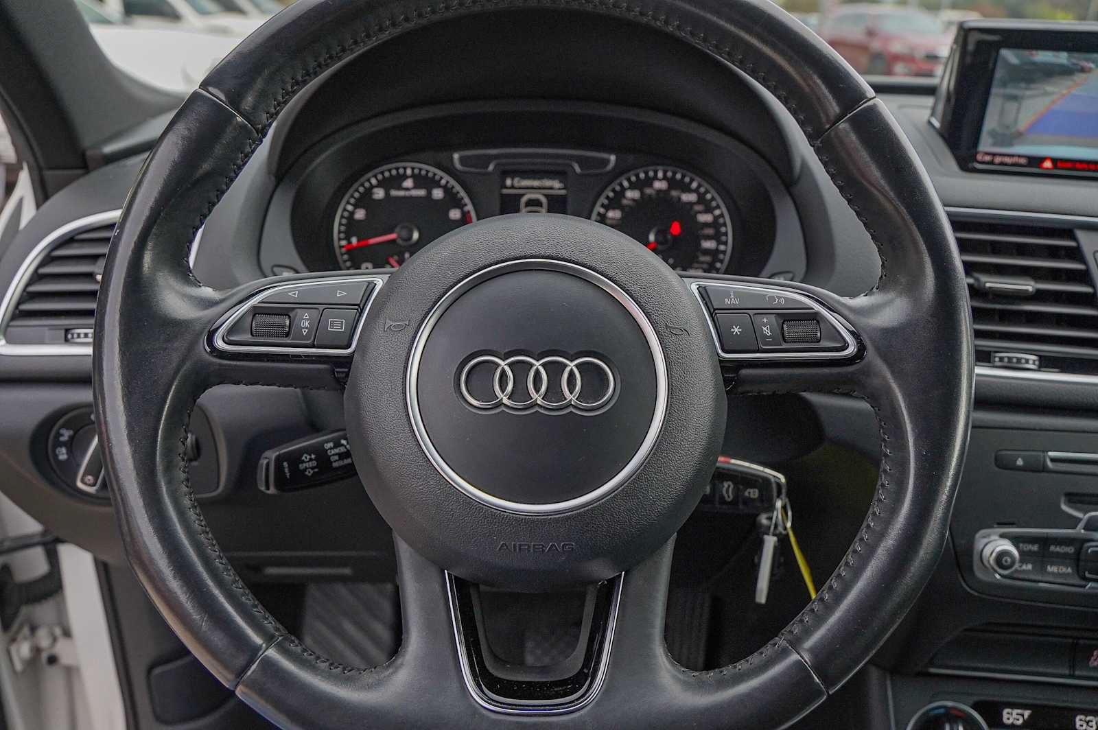 Thumbnail: 2018 Audi Q3 - 12