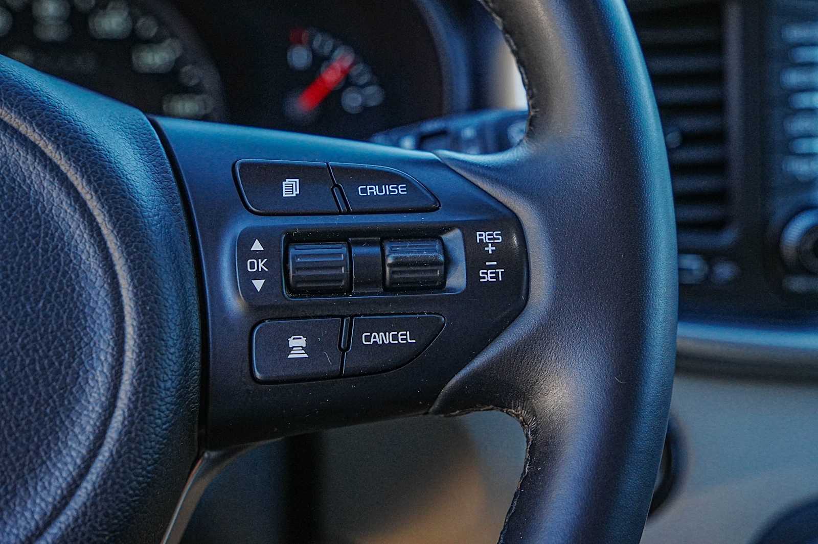 Thumbnail: 2018 Kia Sorento - 14