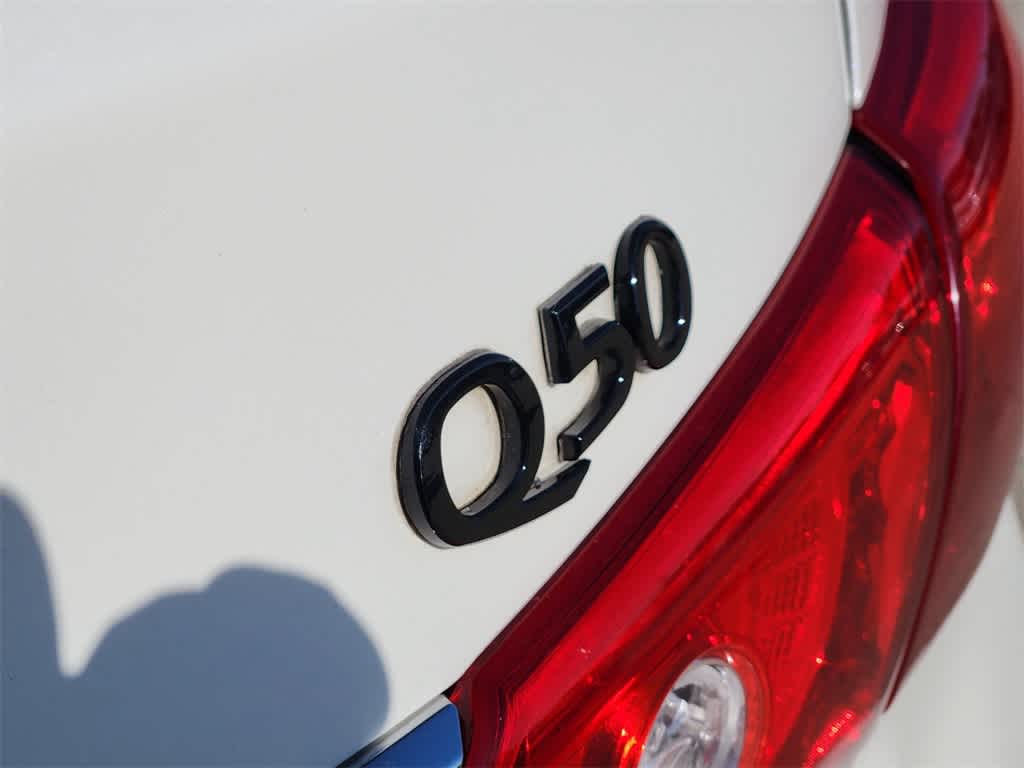 Thumbnail: 2016 INFINITI Q50 - 11