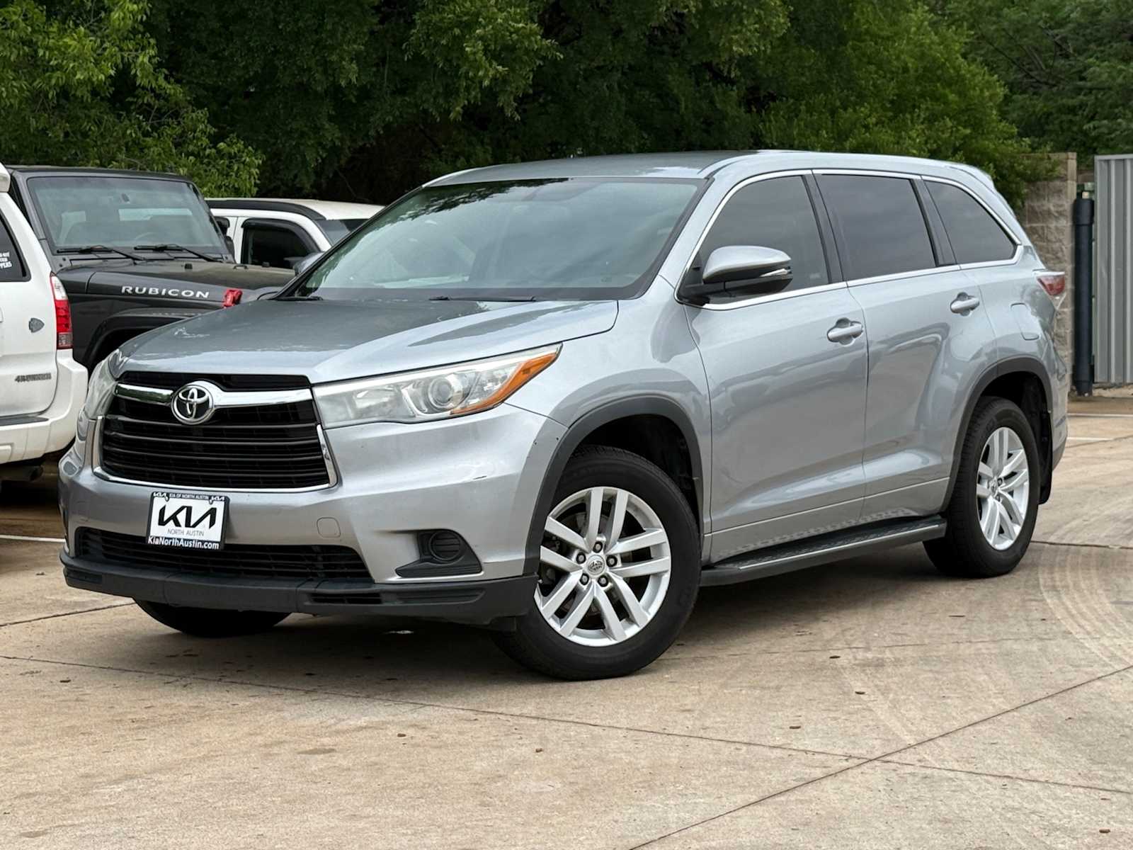 2015 Toyota Highlander LE -
                  Austin, TX