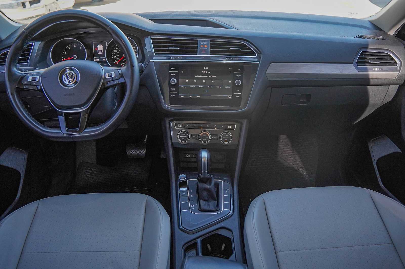 Thumbnail: 2018 Volkswagen Tiguan - 24