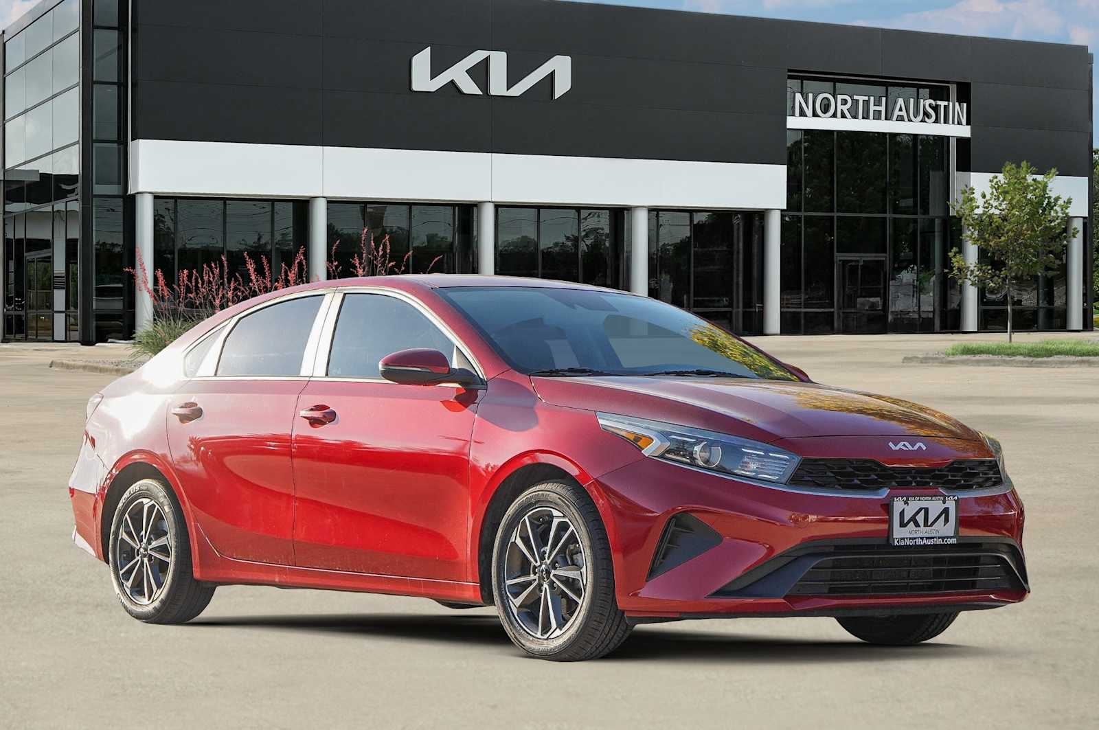 Thumbnail: 2022 Kia Forte - 8