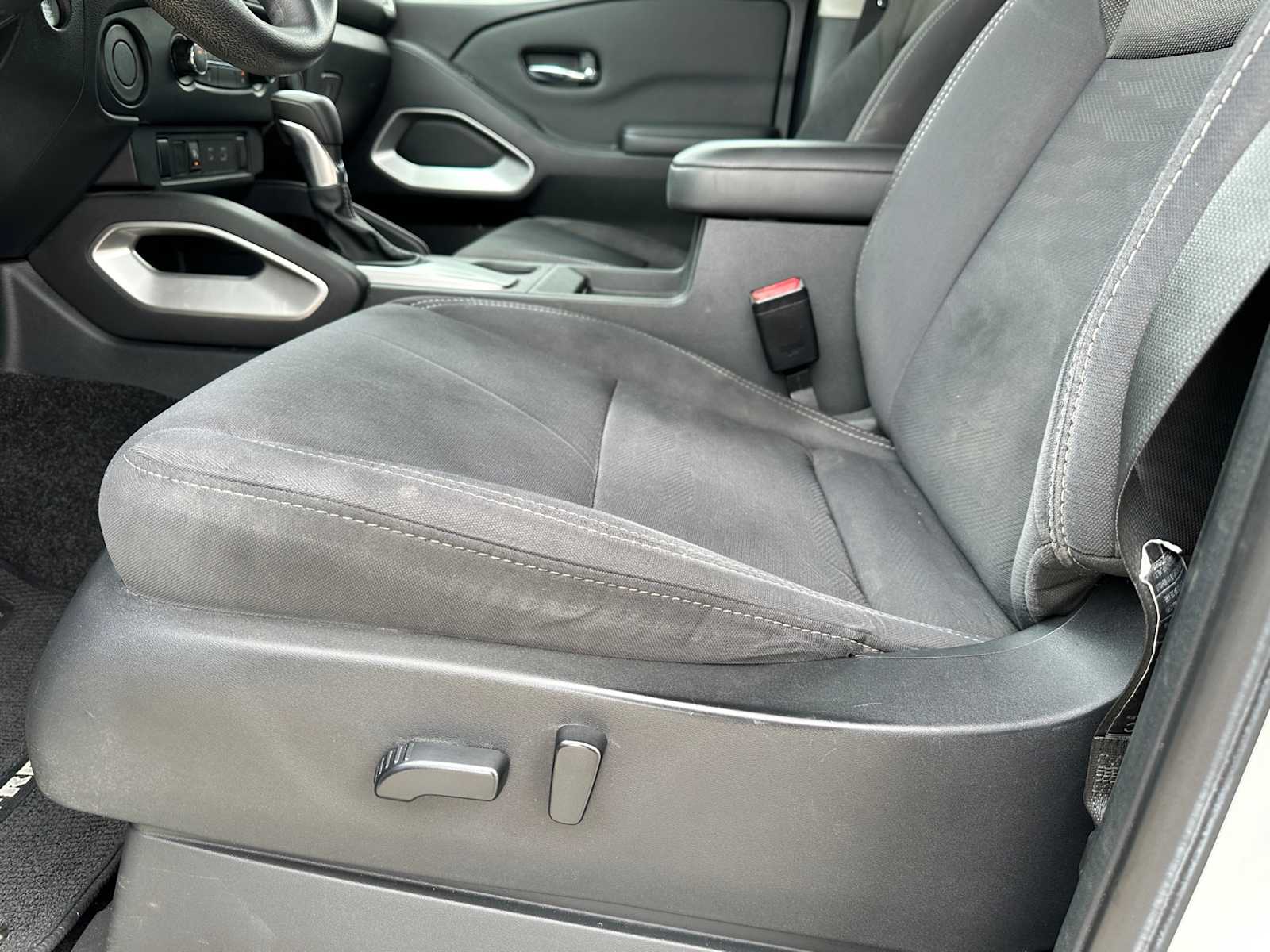 Thumbnail: 2022 Nissan Frontier - 20