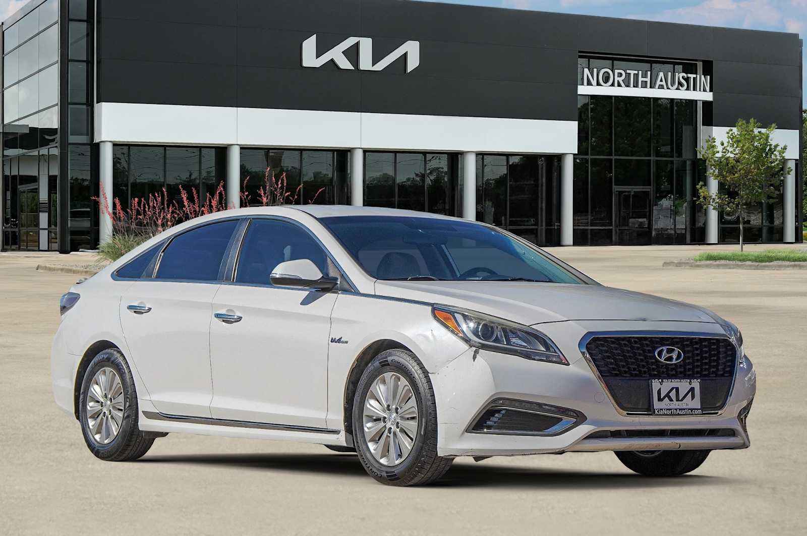 Thumbnail: 2017 Hyundai Sonata - 14