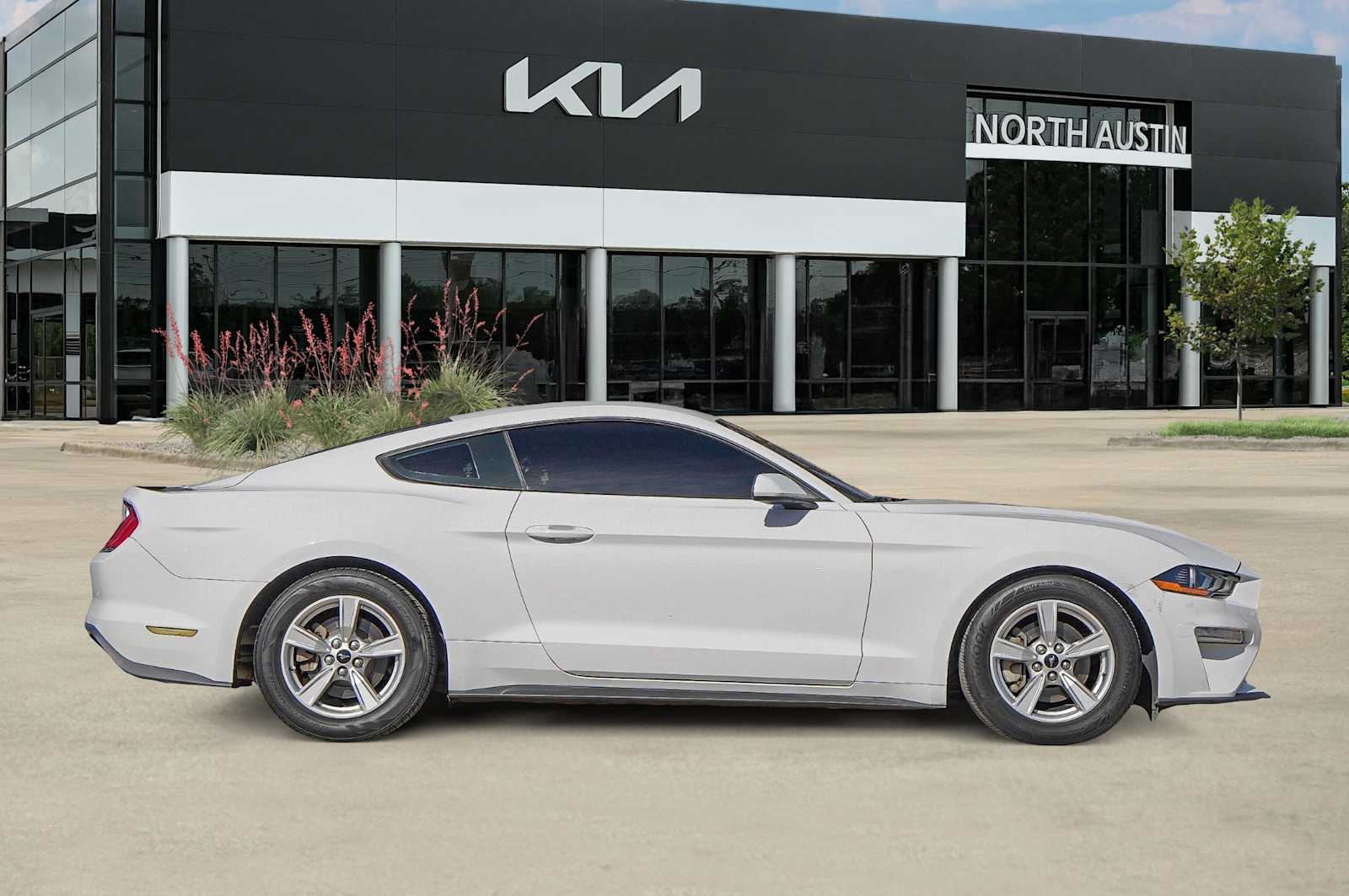 Thumbnail: 2020 Ford Mustang - 7