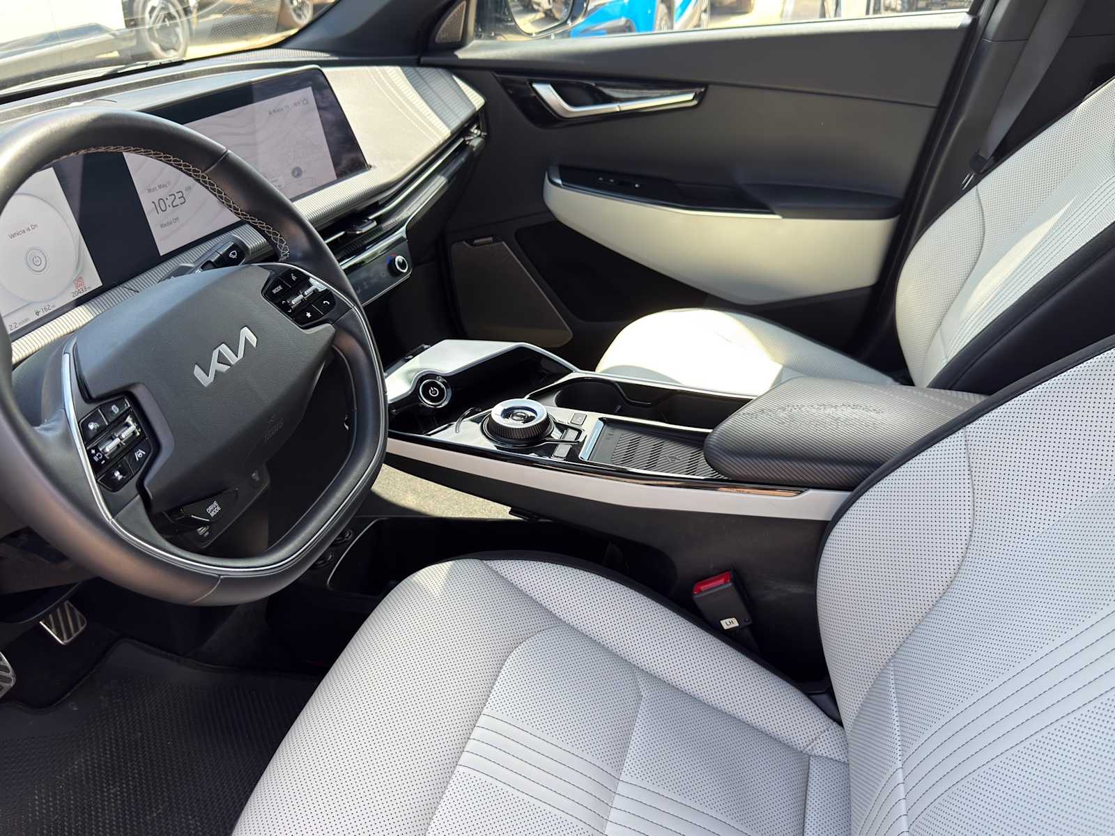 Thumbnail: 2024 Kia EV6 - 10