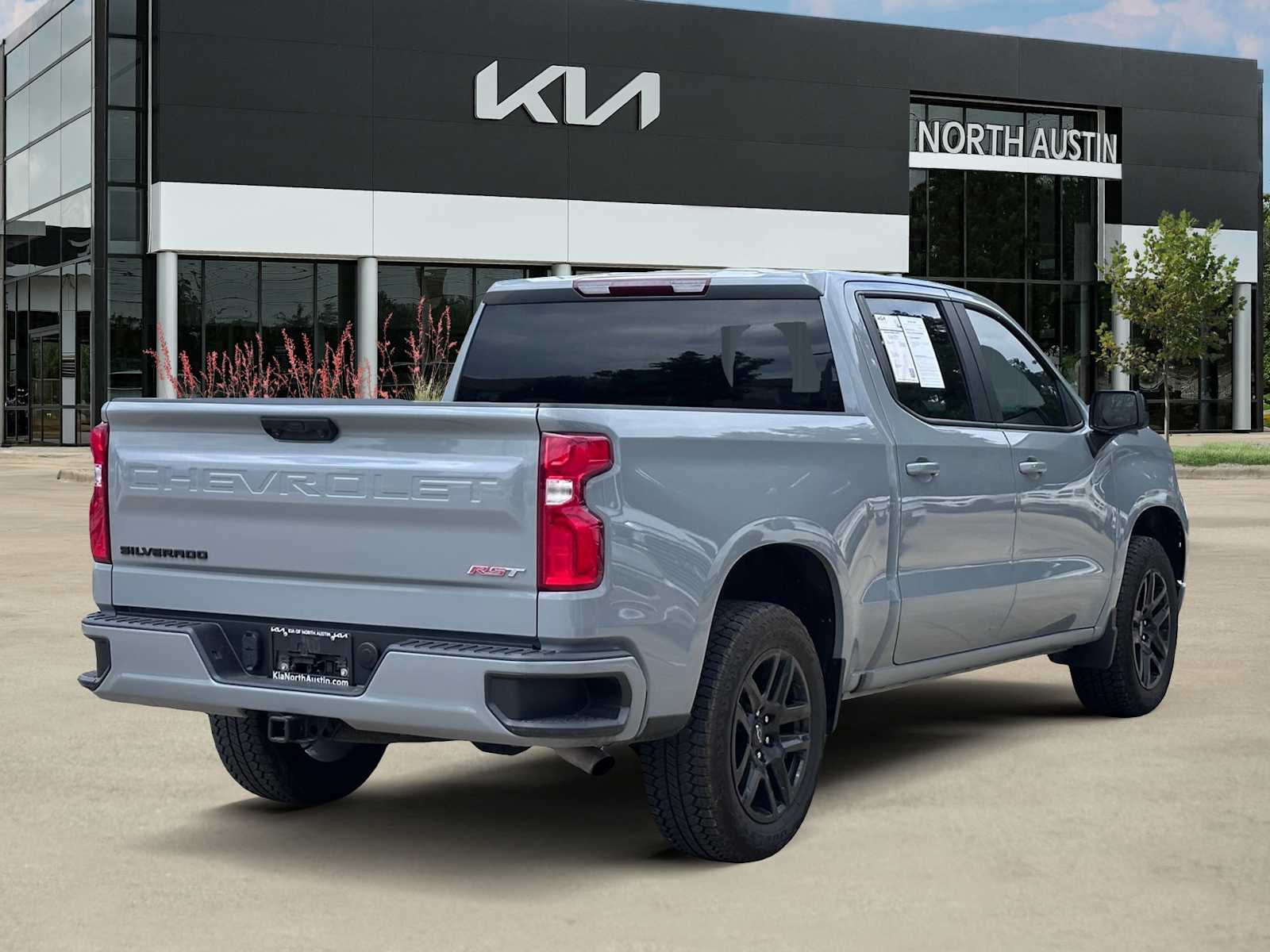 Thumbnail: 2025 Chevrolet Silverado 1500 - 5