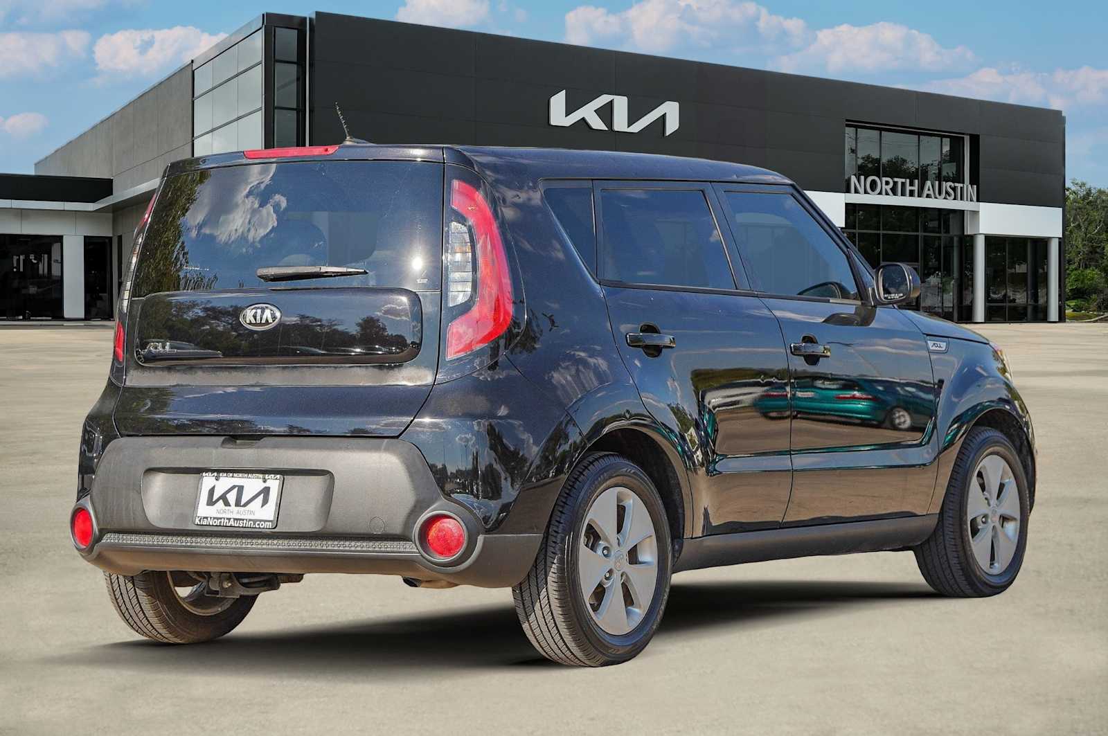 Thumbnail: 2015 Kia Soul - 6