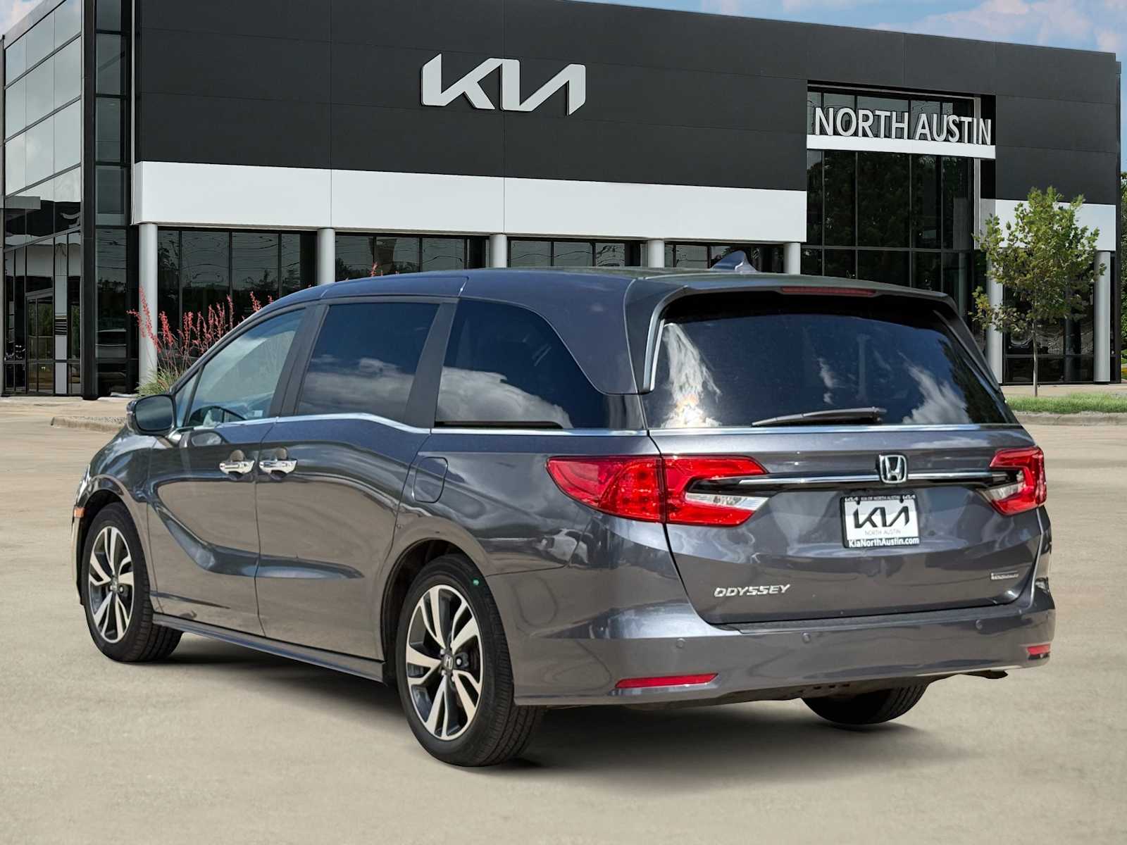Thumbnail: 2023 Honda Odyssey - 6