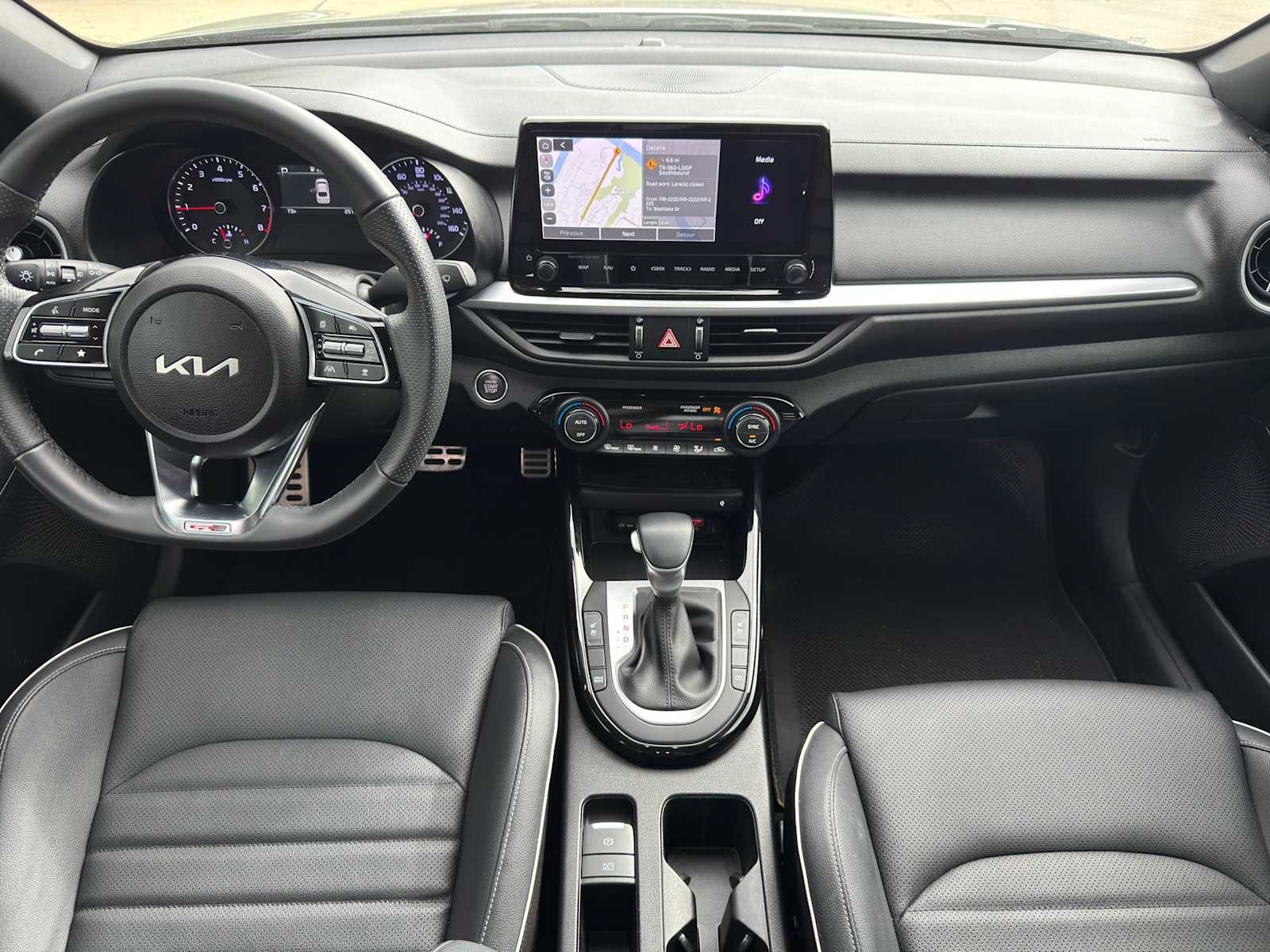 Thumbnail: 2024 Kia Forte - 25