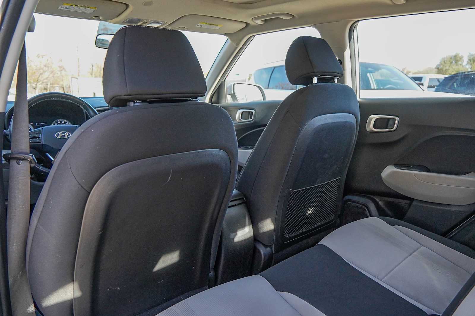 Thumbnail: 2022 Hyundai Venue - 27