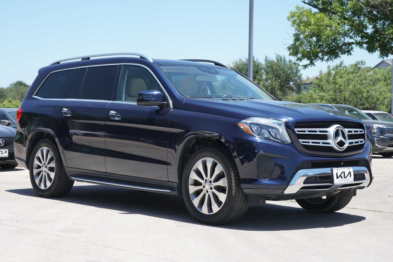 Thumbnail: 2017 Mercedes-Benz GLS - 10