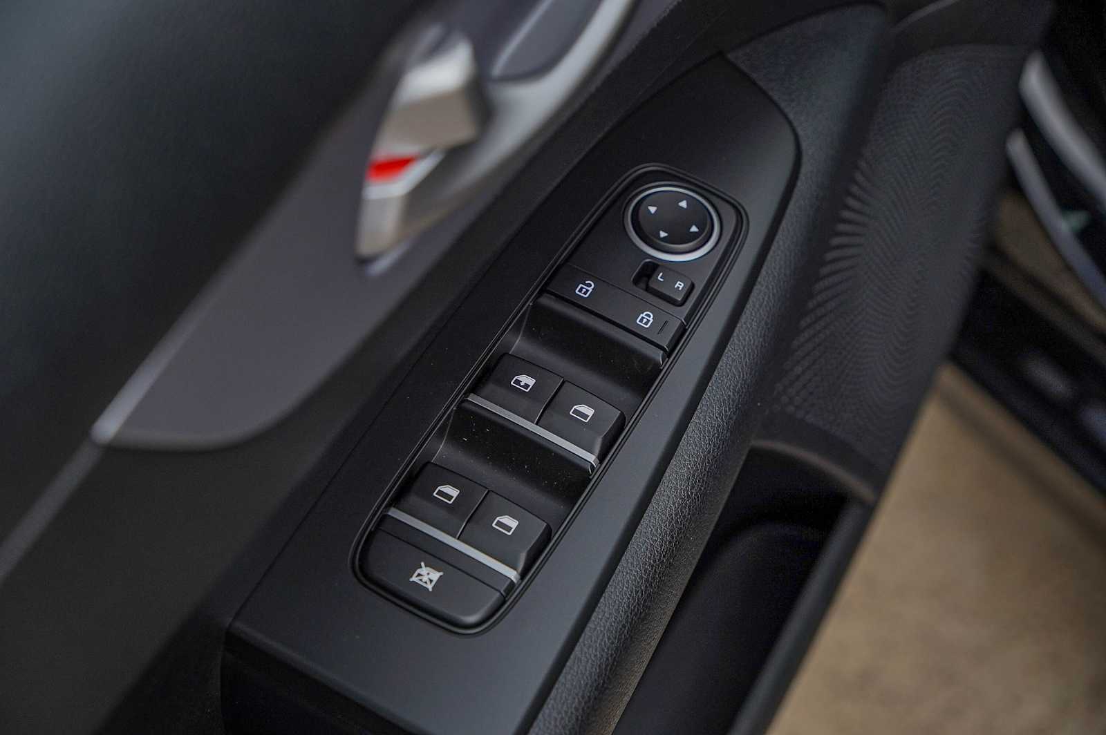 Thumbnail: 2024 Kia Forte - 22