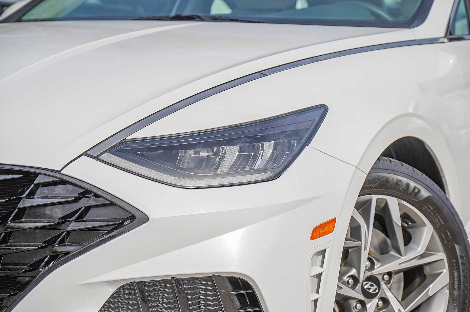 Thumbnail: 2022 Hyundai Sonata - 3