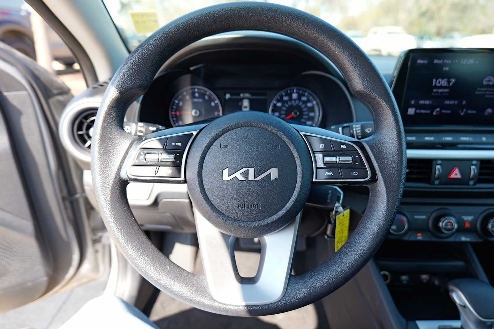 Thumbnail: 2024 Kia Forte - 12