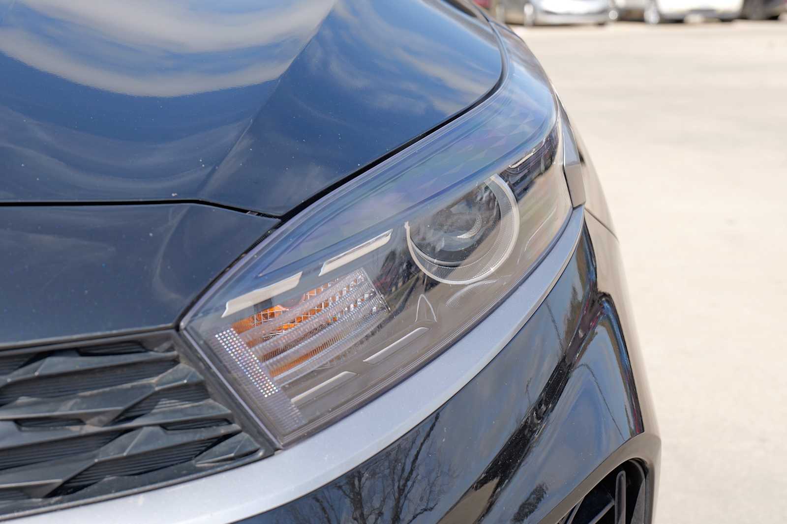 Thumbnail: 2024 Kia Forte - 3