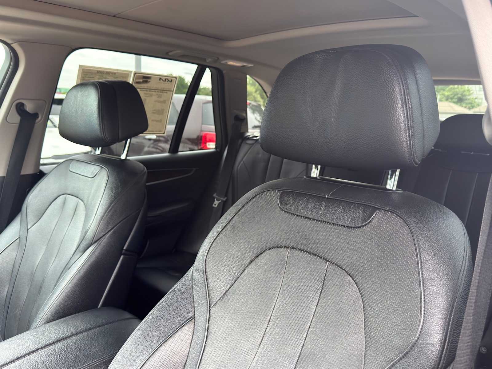 Thumbnail: 2015 BMW X5 - 10
