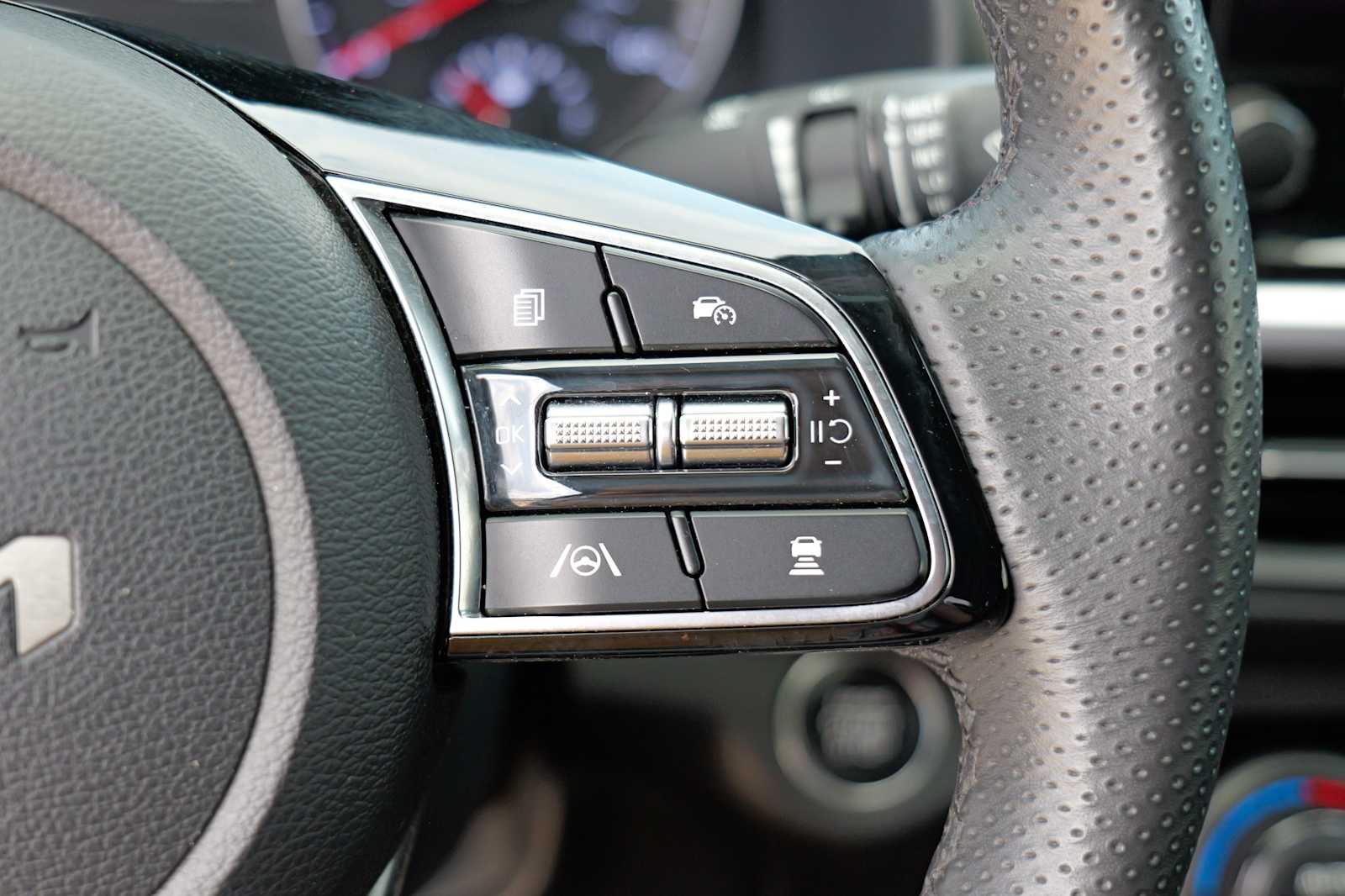 Thumbnail: 2024 Kia Forte - 14