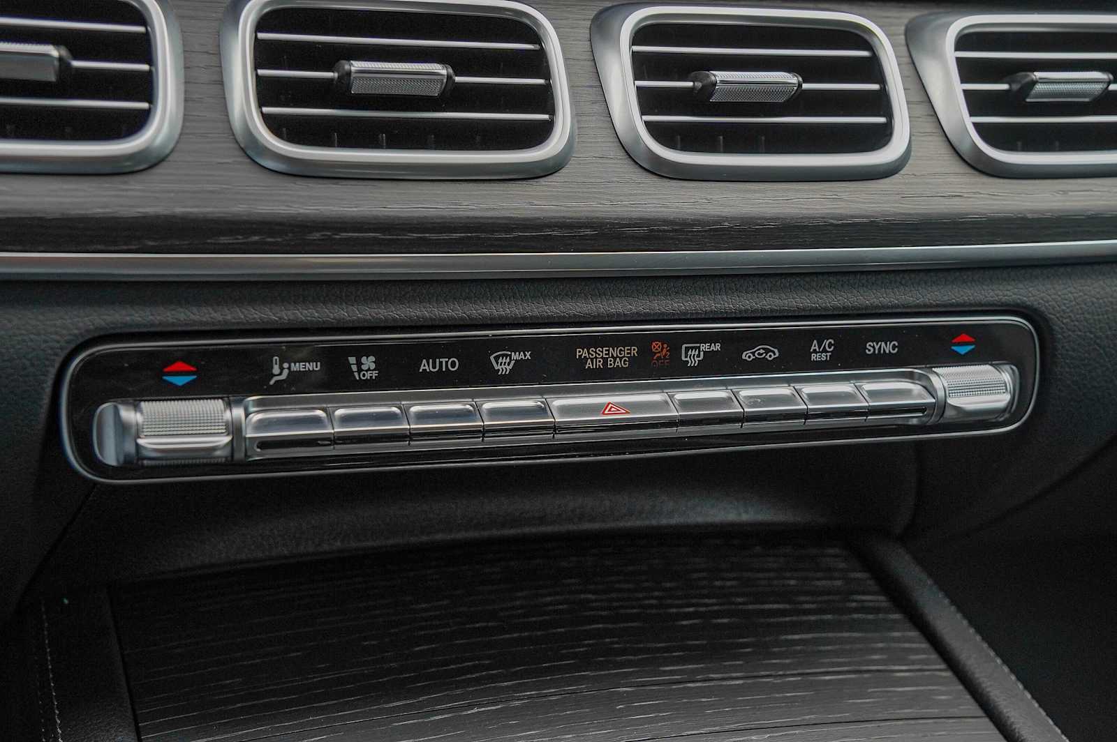 Thumbnail: 2024 Mercedes-Benz GLE - 19