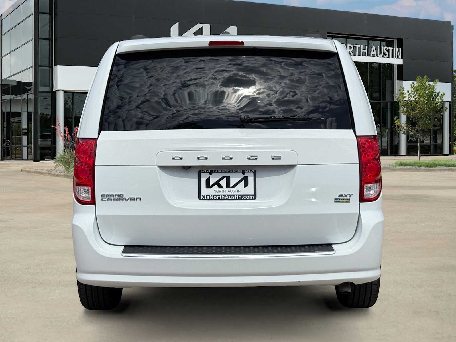 Thumbnail: 2019 Dodge Grand Caravan - 7