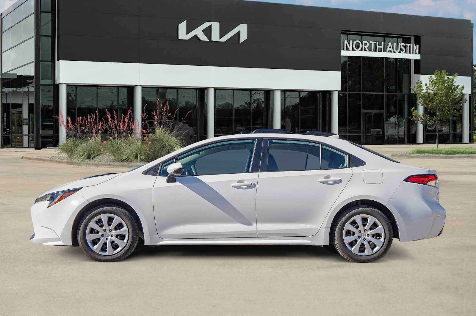 Thumbnail: 2022 Toyota Corolla - 4