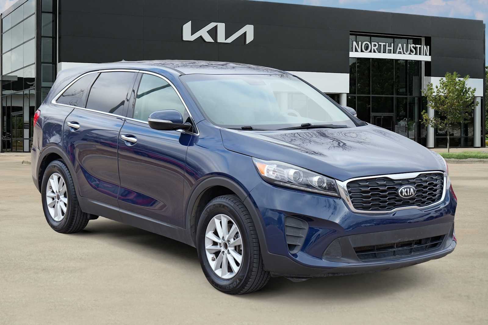 Thumbnail: 2019 Kia Sorento - 8