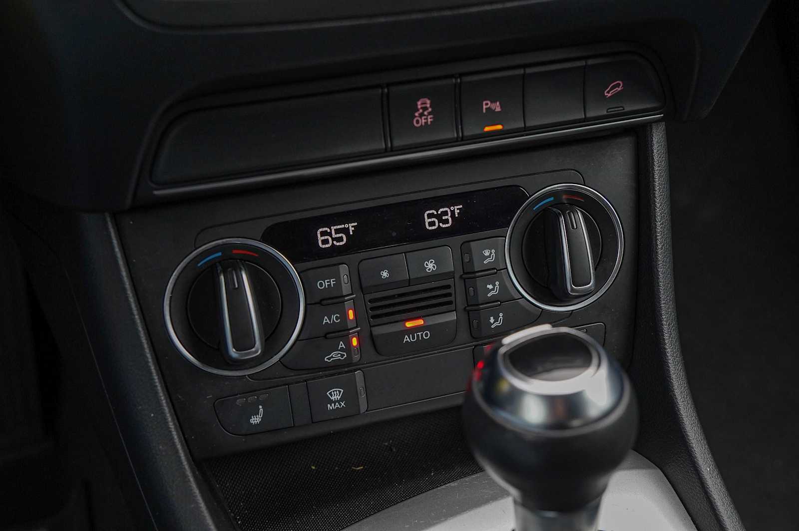 Thumbnail: 2018 Audi Q3 - 19