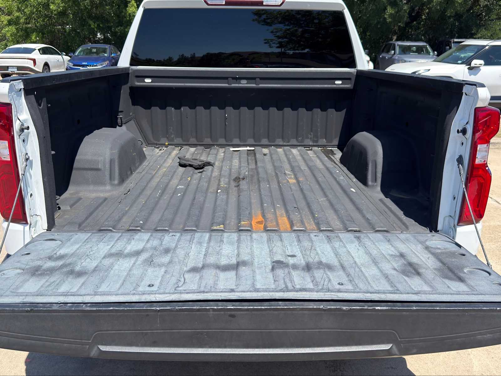 Thumbnail: 2021 Chevrolet Silverado 1500 - 10