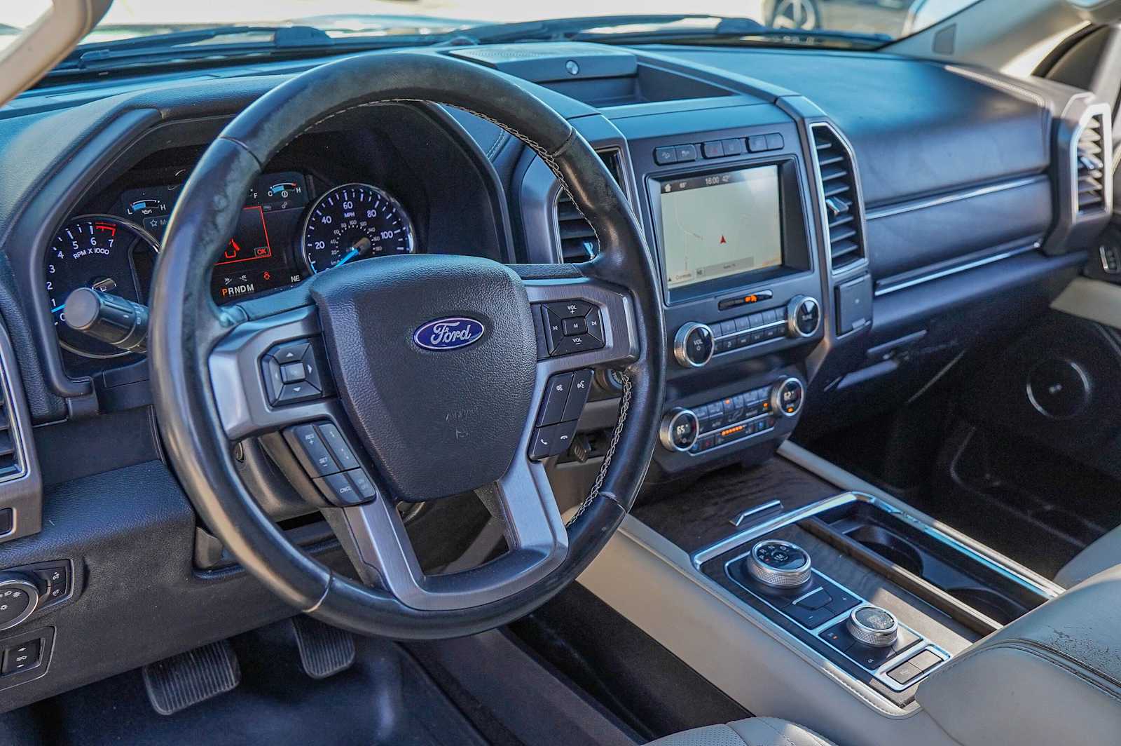 Thumbnail: 2019 Ford Expedition MAX - 9