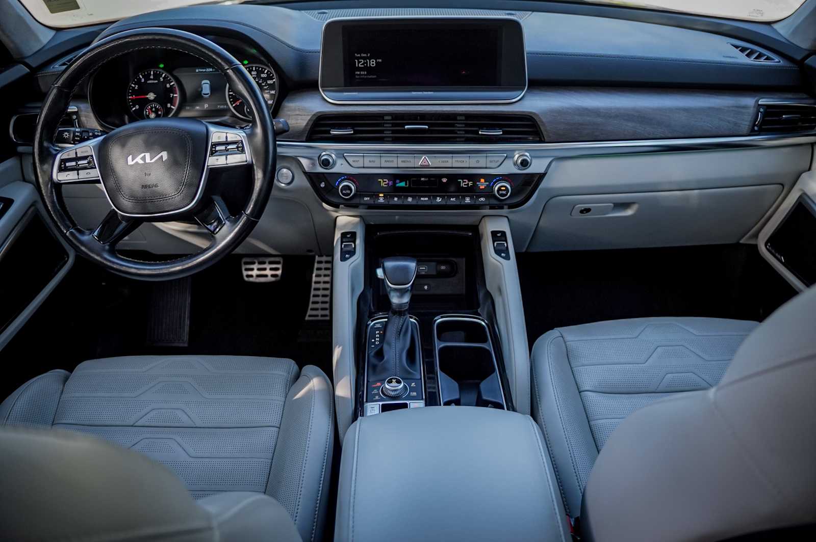 Thumbnail: 2022 Kia Telluride - 27