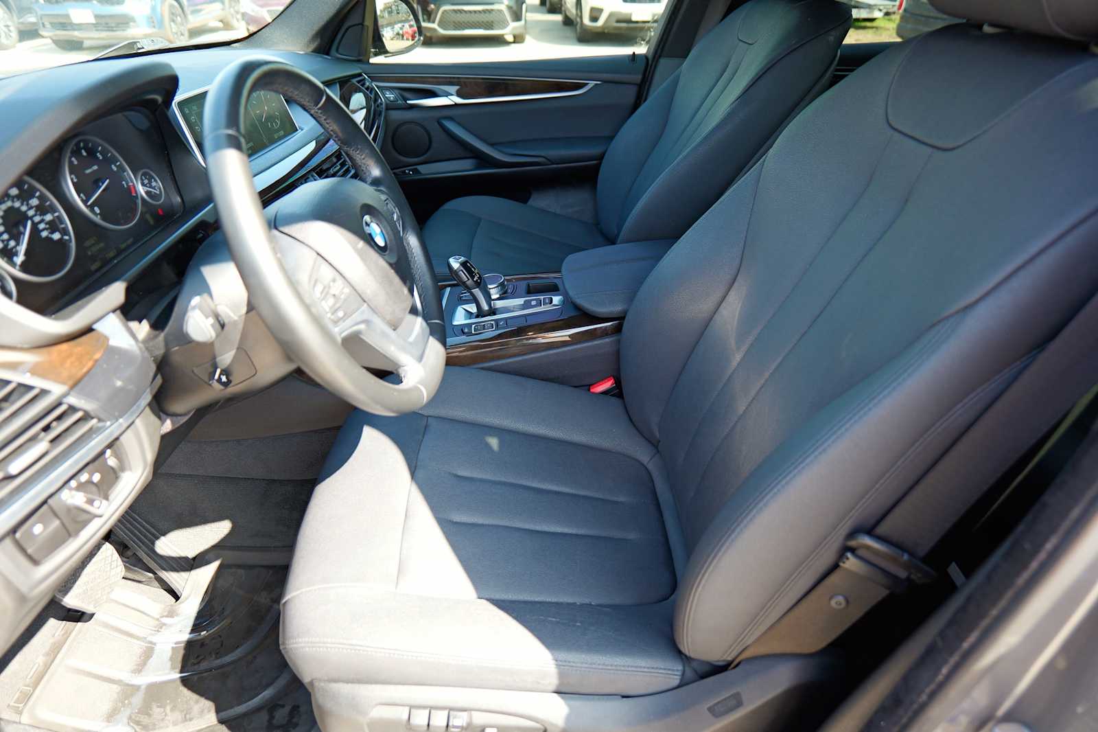 Thumbnail: 2017 BMW X5 - 10