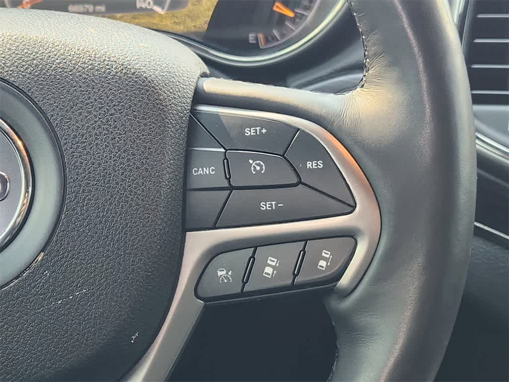 Thumbnail: 2018 Jeep Grand Cherokee - 27