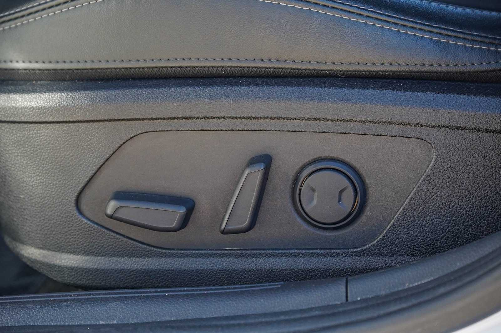 Thumbnail: 2022 Kia K5 - 24